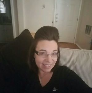 Meet your Posher, Sherry